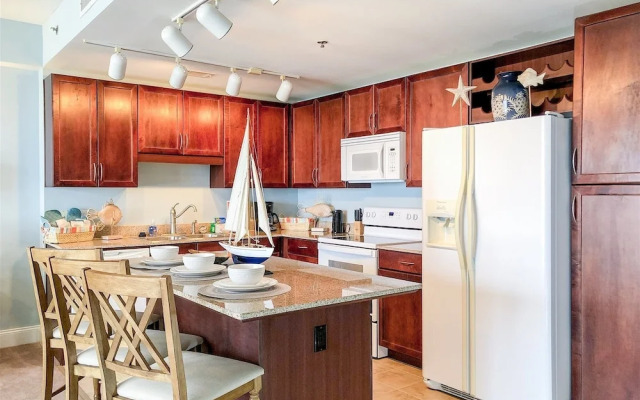 Laketown Wharf 802