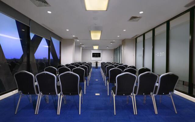 Hotel Neo+ Kebayoran Jakarta by ASTON