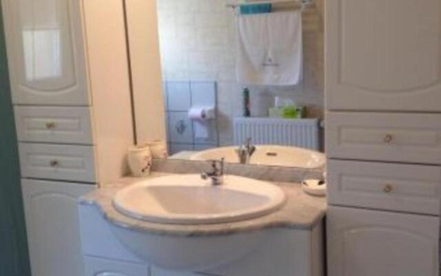 Gîte Étain, 2 pièces, 2 personnes - FR-1-585-3