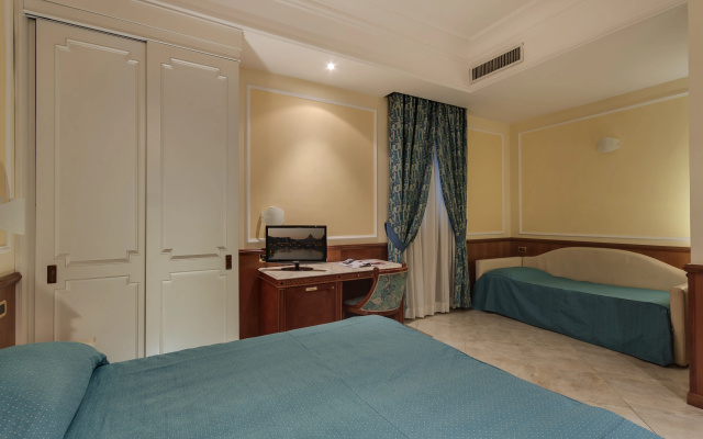 Borromeo Hotel