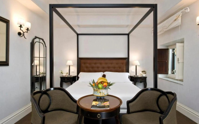 Villa Athena Resort