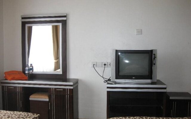Monata Hotel
