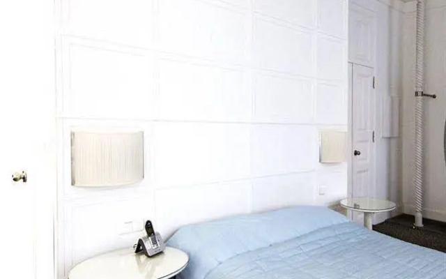 Kar's Otel - Special Class