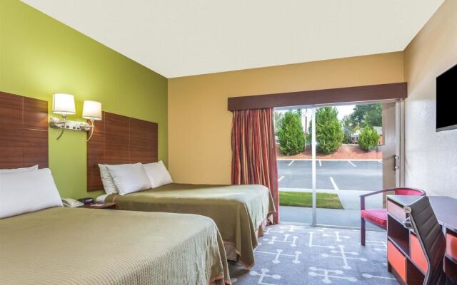 Howard Johnson Inn Athens