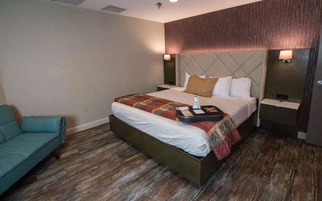 Holiday Inn
