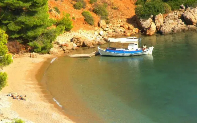 Alonissos Villas
