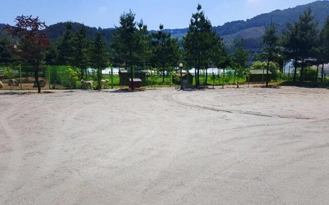 Pyeongchang Pine Forest Pension (Individual BBQ)