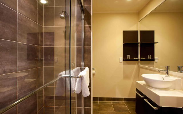 Auckland Airport Kiwi Hotel