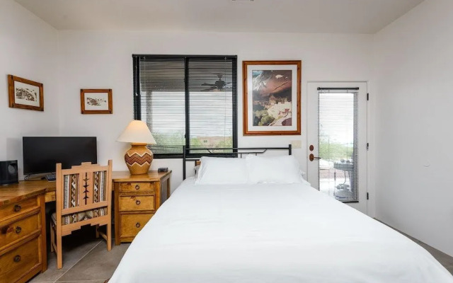 Casa Serenity 4 Bedroom Home by RedAwning