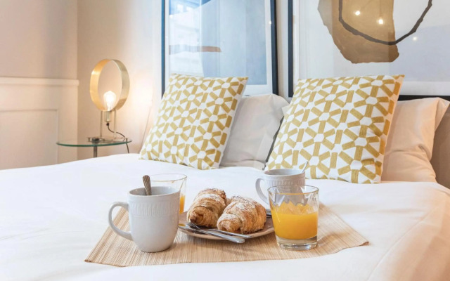 Cute & Bright Flat w/ AC by LovelyStay