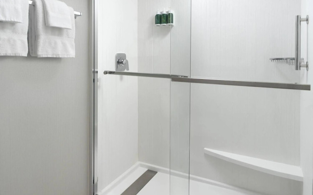 Courtyard by Marriott Charlotte Southpark