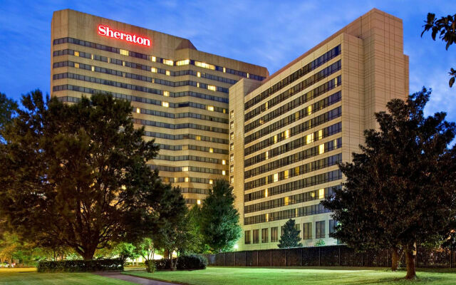 Sheraton Memphis Downtown Hotel