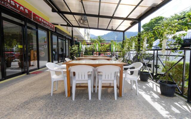 RedDoorz Plus @ West Nautical Road Puerto Galera