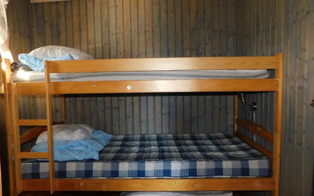 Lake View Cabin
