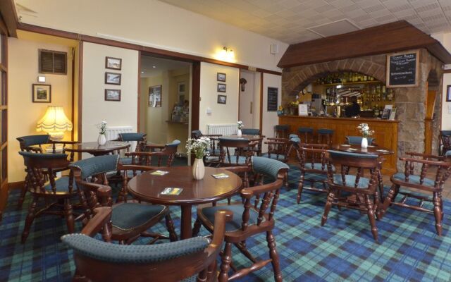 Auld Cross Keys Inn