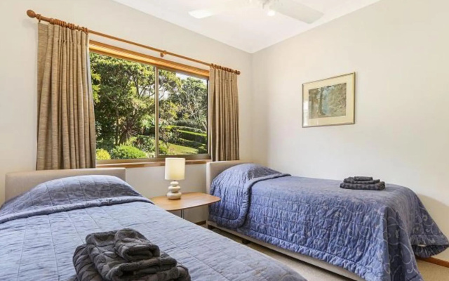 Walk to White Sands Walk and Hyams Beach a Beautiful Home – Guest Rooms – Vincentia