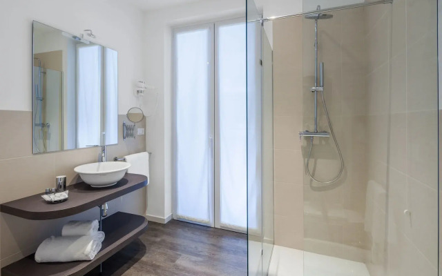Studio Inn Centrale & Milano Urban Padel Hotel
