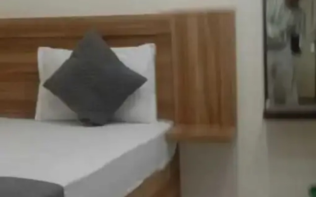 Om Guest House Lucknow