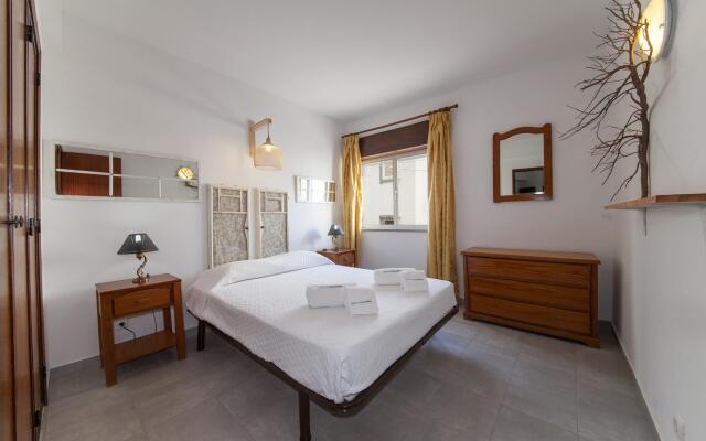 A32 - Postigo Apartment in Lagos