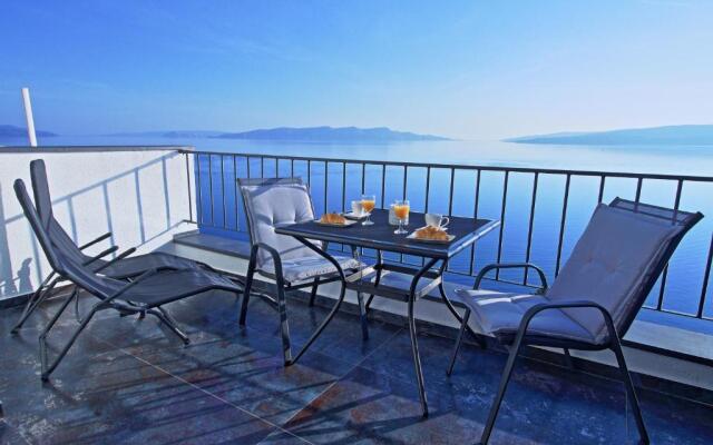 Studio Apartman LUKA