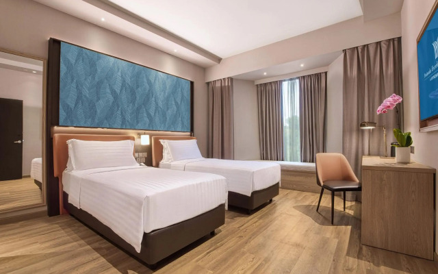 Aqueen Hotel Paya Lebar