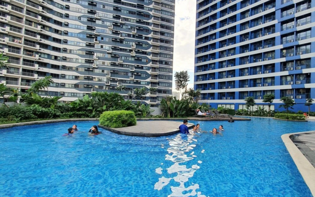 Air Residence Makati Elegant Design WiFi