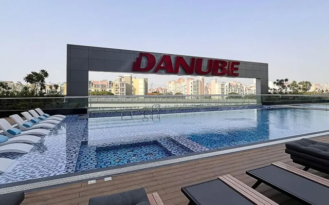Spacious 1BR Apt in Pearlz by Danube