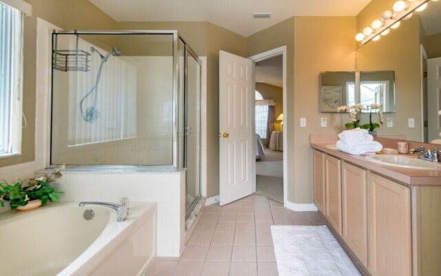 4 Bedroom 3 Bathroom Pool Villa