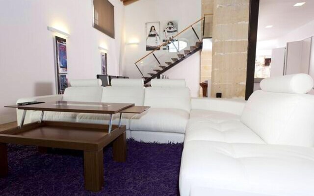 House with One Bedroom in Jerez de la Frontera, with Pool Access, Enclosed Garden And Wifi - 16 Km From the Beach