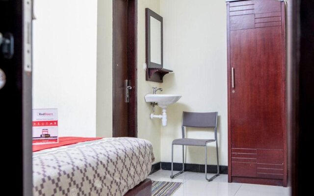Hotel Salon Fora & Longhill Cafe Fora