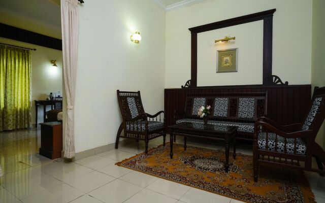 OYO 10638 Chandana Royal Resorts