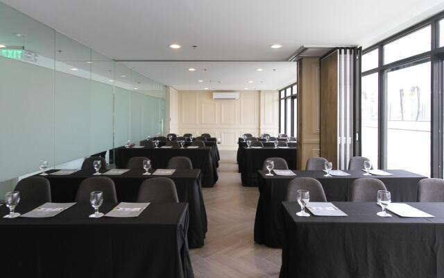 Privato Makati