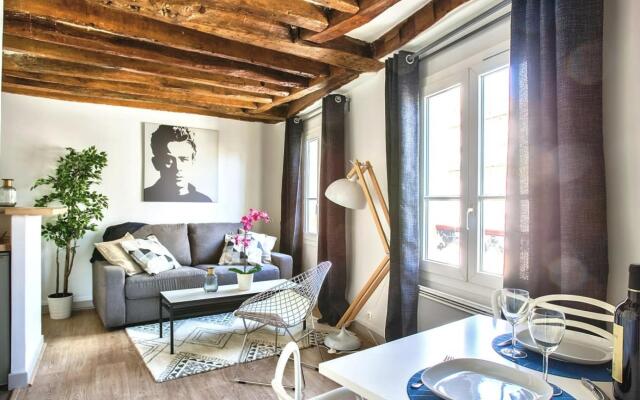 B 841  - Saint Germain des Près - Spacieux appartement