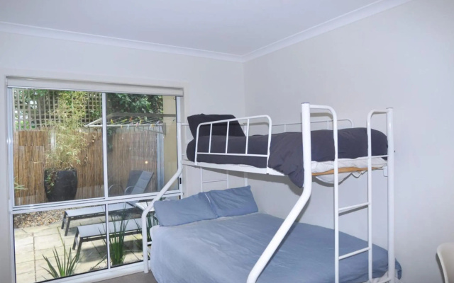 Sandpiper 3 - Close TO Beach AND Town – Guest Rooms – Inverloch