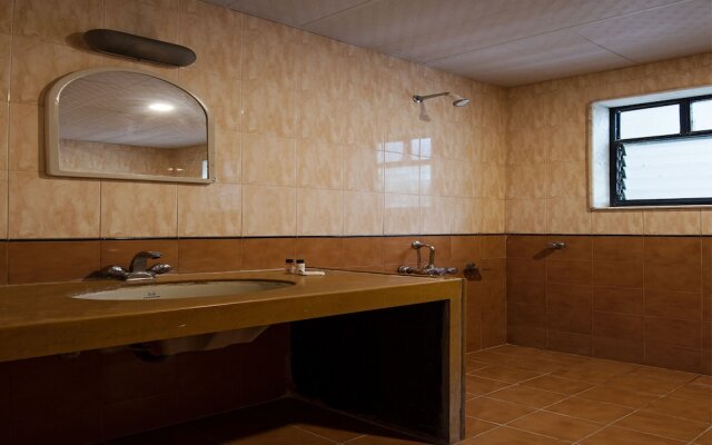 OYO 9739 Hotel Ratnalok