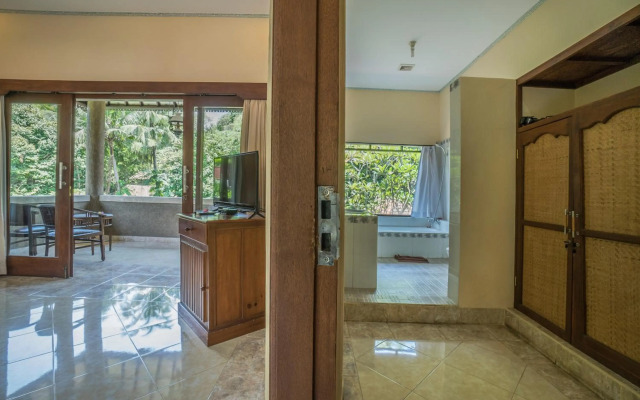 Cendana Resort & Spa