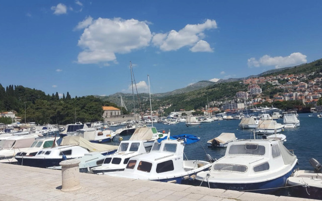 Apartments Adriatic Oasis & Marine View