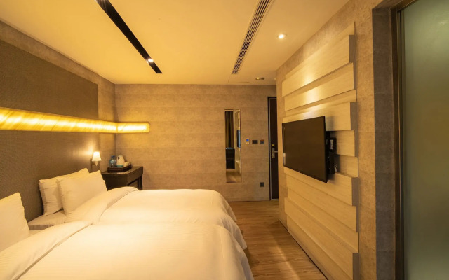 Hotel Cube
