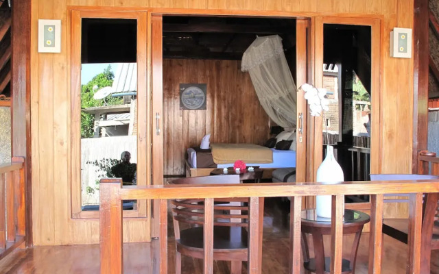 Yoki's Bungalows