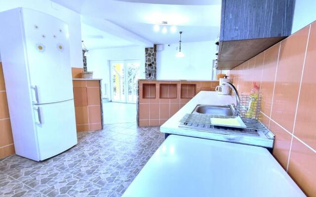 Brekner Private House