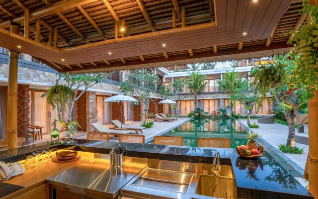 Kahayana Suites