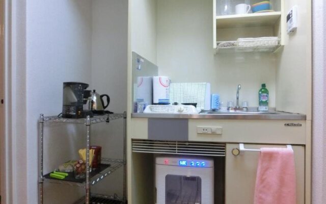 Sunlife Yamashina Apartment