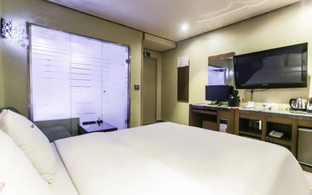 Hotel MI