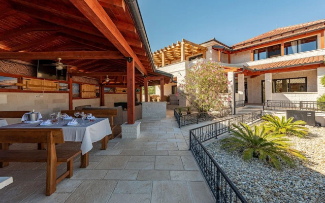 Villa Frenky