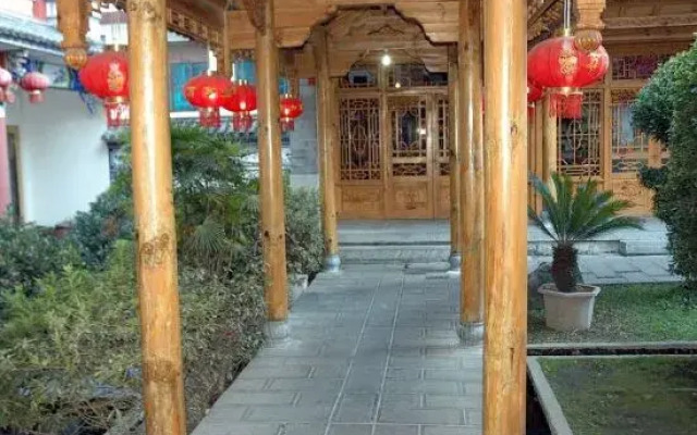Shenghui Hotel Dali