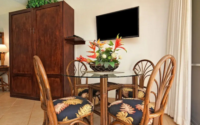 Maui Kaanapali S #b133 Studio Bedroom Condo by RedAwning
