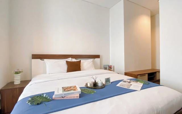 2Br Apartment Near Jakarta Kota Station At Lucky Tower Residence