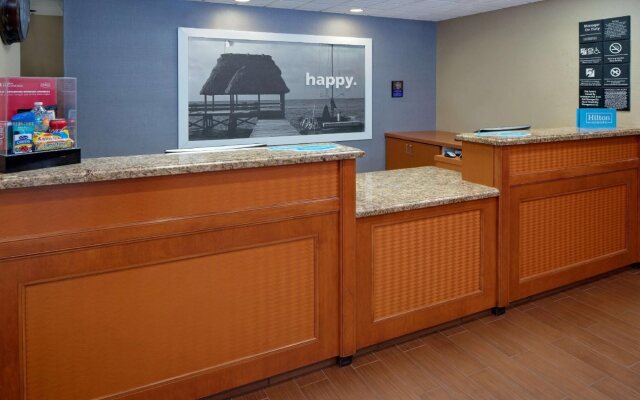Hampton Inn Naples Central