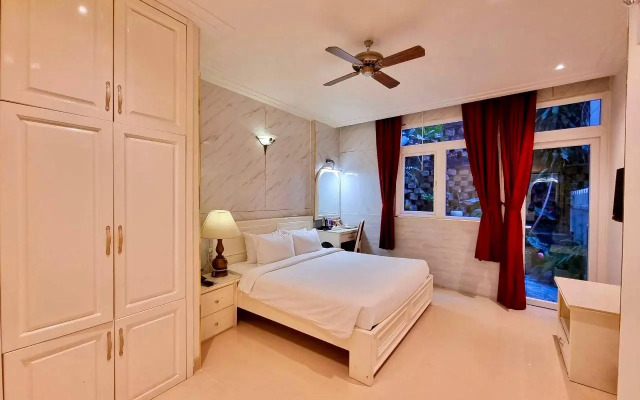 Tulip Hotel 3