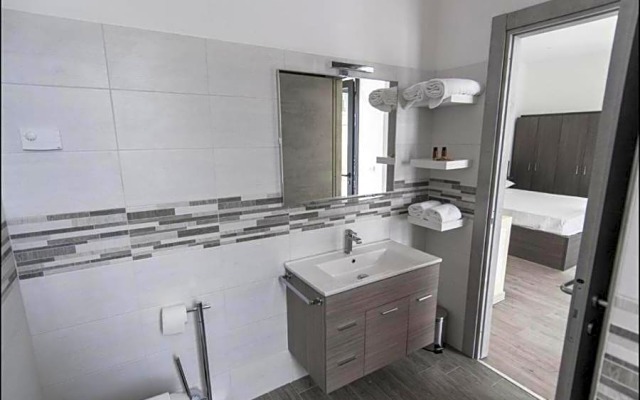 Antica Campione Rooms  Hostel